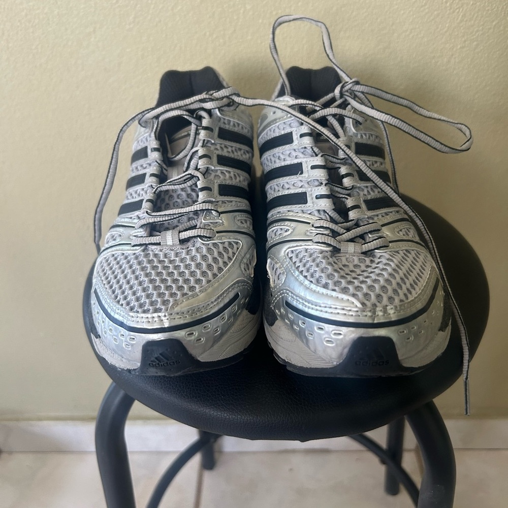 adidas Men's Silver and Black Athletic Running Shoes